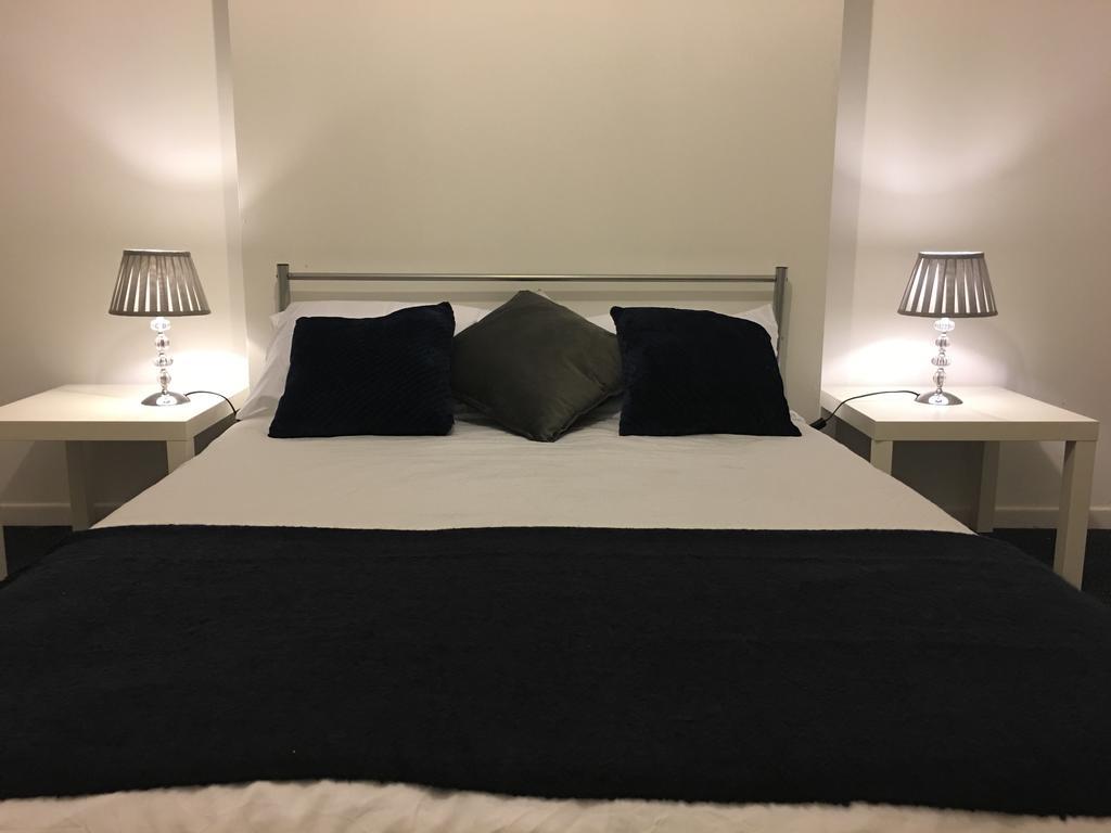 Lotus Lodge Westcliff-on-Sea Esterno foto