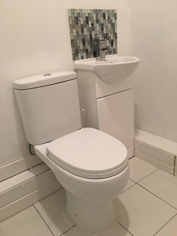 Lotus Lodge Westcliff-on-Sea Esterno foto