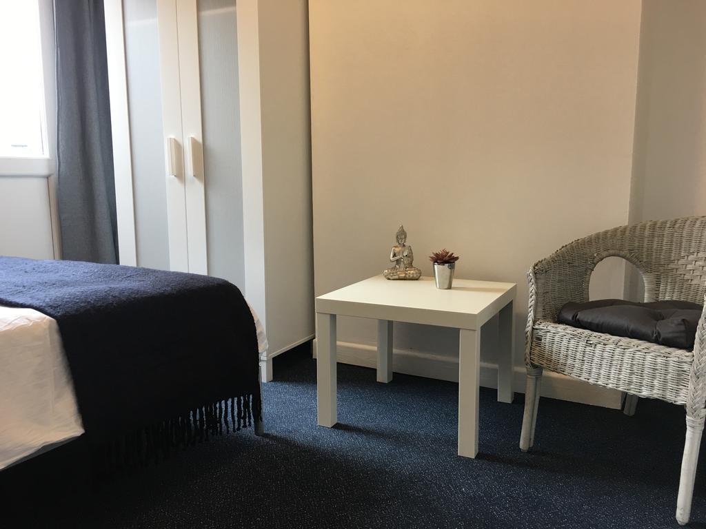 Lotus Lodge Westcliff-on-Sea Esterno foto
